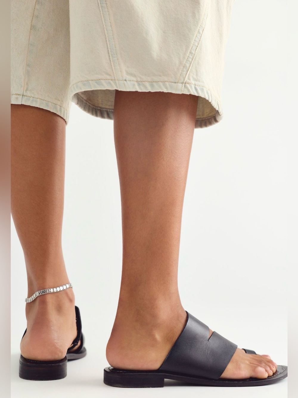 NWOT Free People Abilene Toe Loop Sandals - Picture 6 of 9